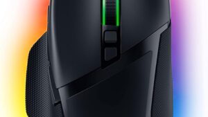 FOCUS plus 26K DPI OPTICAL SENSOR — Best-in-class mouse sensor with intelligent functions flawlessly tracks movement with zero smoothing