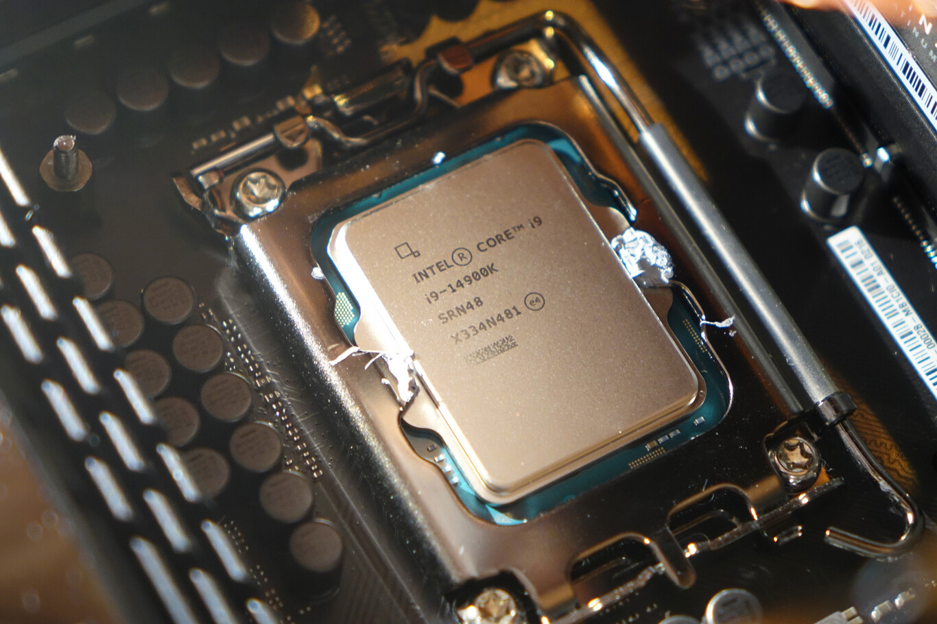 CPU Intel Core  i9-14900K 24 cores