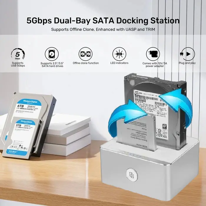 Y-3026 Dual-Bay SATA III Cloning Docking Station UNITEK 5Gbps Dual-Bay SATA III Docking Station – Standalone Cloning